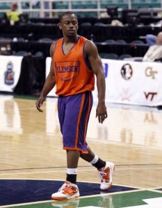 practice at greensboro coliseum 030911