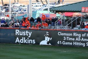 Photo by Mark Crammer