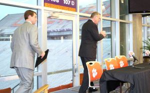 dabo swinney and terry don phillips