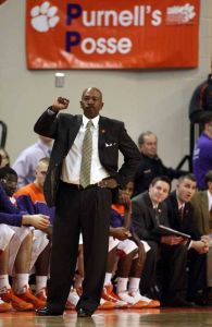 Head Coach Oliver Purnell