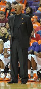 Head Coach Oliver Purnell