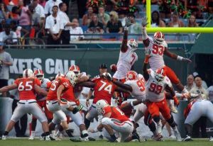 Miami FG Sapp and Bowers block attempt
