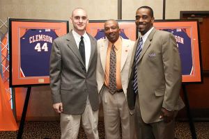 Seniors Jesse Yanutola and K.C. Rivers with Head Coach Oliver Purnell postseason awards banquet 041709