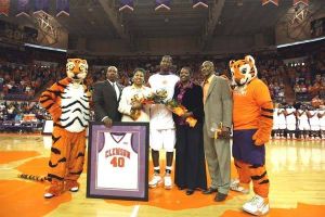 james mays with family and oliver purnell on senior day