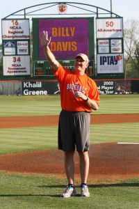 Billy Davis throws out the first pitch on Saturday.