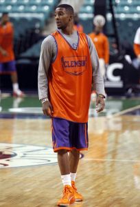 practice at greensboro coliseum 030911