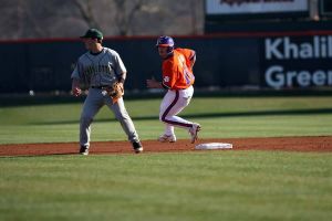 Photo by Mark Crammer