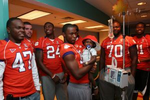 Clemson Football Visits Local Children's Hospital