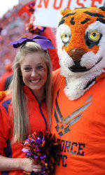 Athlon Sports Announces Round 5 Selections of The 2011 Sideline Spirit Contest