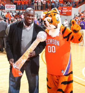 nick eason tiger super bowl trophy