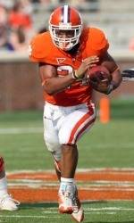 Orange Downs White 25-13 in Spring Football Game