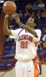 Clemson’s Shawan Robinson Named To 2005 ESPN the Magazine Academic All-District III Men’s Basketball University Division Team