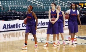 practice at greensboro coliseum 030211