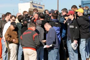 Wednesday Bowl Practice; photos courtesy of Mark Crammer and the Orange & White