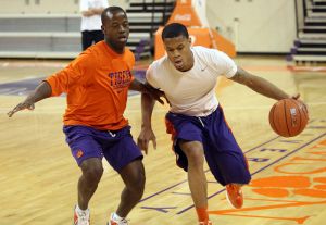 K.J. McDaniels, Earl Grant