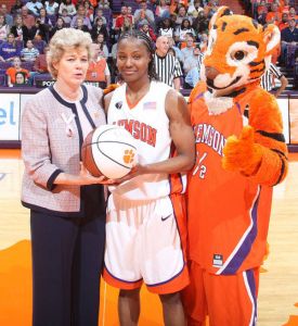 Cristy McKinney and Lele Hardy