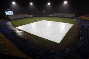 rosenblatt stadium field tarp weather delay