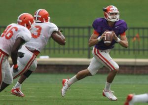 Cole Stoudt scrimmage 081311