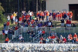 fans stands boathouse