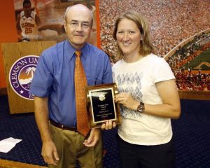 siri mullinix women's soccer academic team award