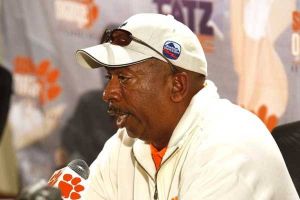 Head Coach Oliver Purnell held a press conference on Tuesday, October 6 to preview the 2009-10 men's basketball season.