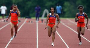 (L-R) Stormy Kendrick, Dezerea Bryant and Jasmine Edgerson