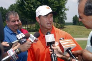 dabo swinney media golf outing 071911