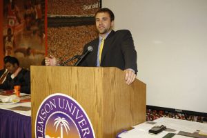 Senior Kyle Shoemaker