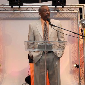 Head Coach Oliver Purnell postseason awards banquet 041709