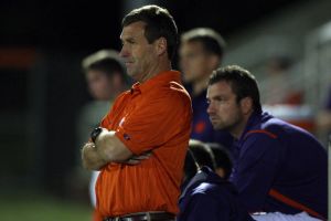 Head Coach Mike Noonan