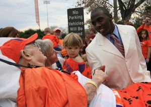 Dr. R.C. Edwards saw the football team off on Friday, November 28 as it boarded busses to head to the team hotel the Friday before the Tigers defeated South Carolina.