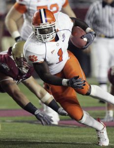 Clemson's James Davis breaks away from Boston College's Mike McLaughlin, left, in the fourth quarter.