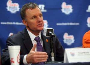 Offensive Coordinator Chad Morris