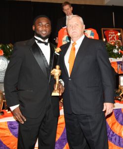 Jonathan Meeks - Hustle Award, Defense