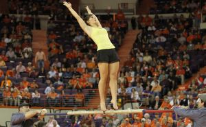 Halftime Show: Russian Bar Trio