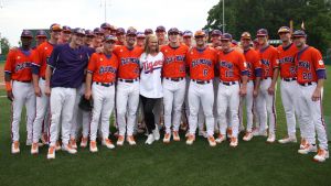 Nancy O'Dell and the Tigers