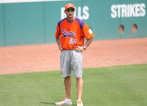 Assistant Coach Dan Pepicelli