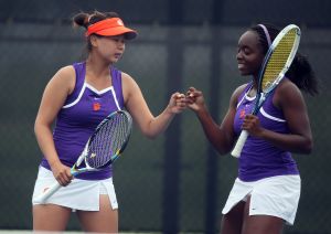 Ani Miao and Liz Jeukeng