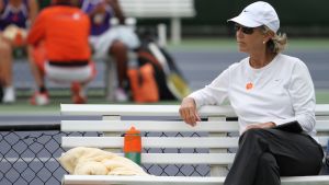 Head Coach Nancy Harris