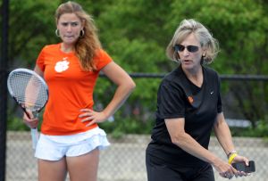 Head Coach Nancy Harris