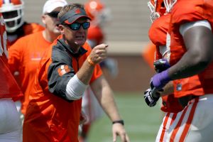 Offensive Coordinator Chad Morris