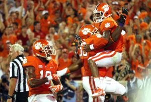 Brandon Thomas and Tajh Boyd