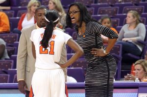 Associate Head Coach Daryl Oliver and Head Coach Audra Smith