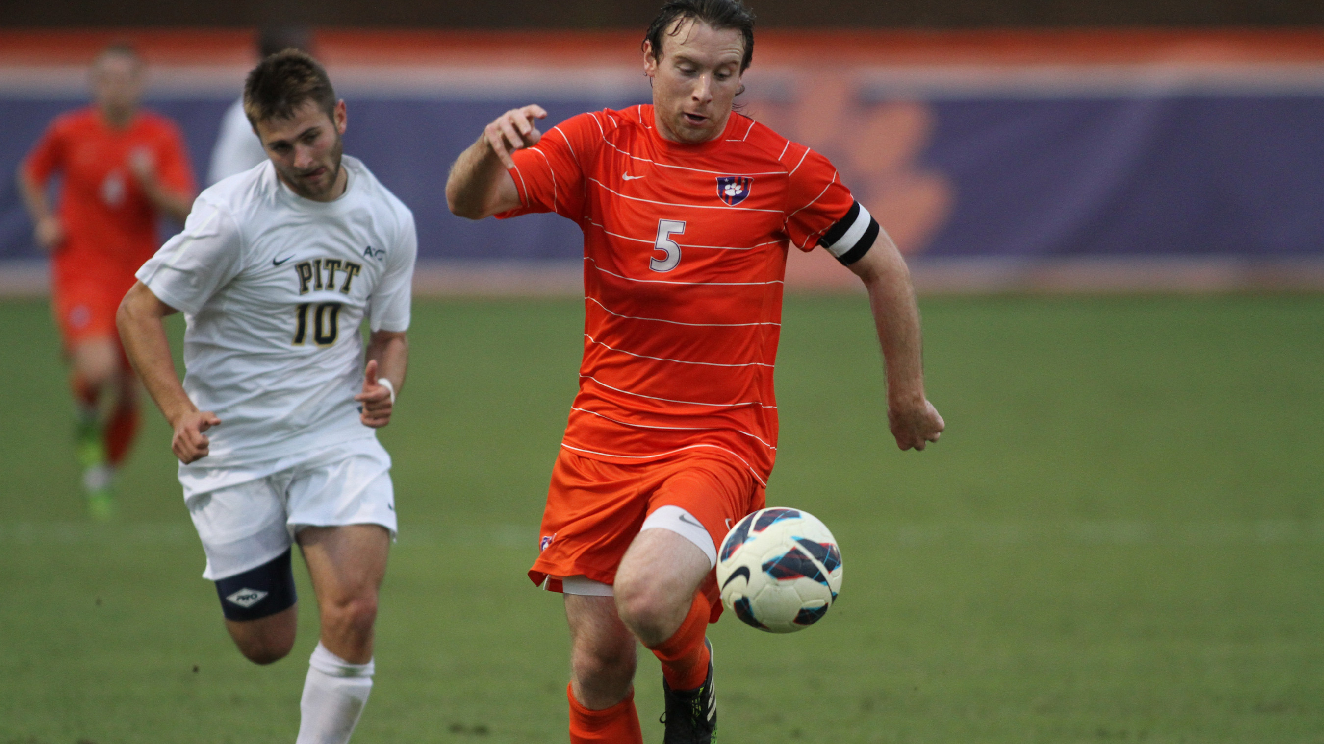 Clemson Defeats Pittsburgh 2-0 in Men?s Soccer