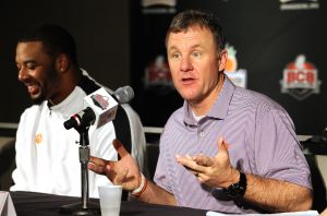 Offensive Coordinator Chad Morris