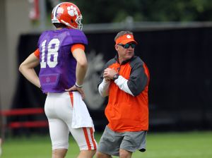 Offensive Coordinator Chad Morris