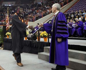 Quandon Christian - Football