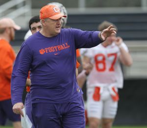 Assistant Coach Robbie Caldwell