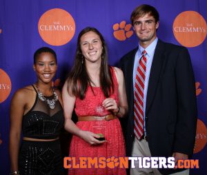 Academic Team Award (Fall 2013) - Women's Soccer
