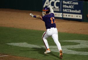 Steve Wilkerson Drives in Slaton with Walk-off Single